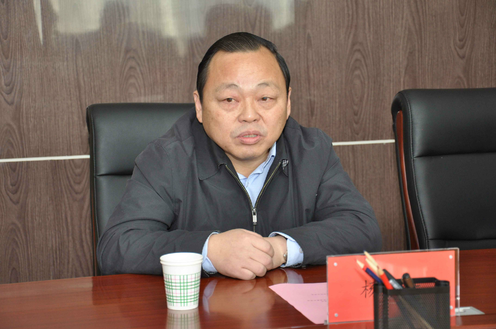 QQ图片20151228161559.jpg QQ图片20151228161559.jpg