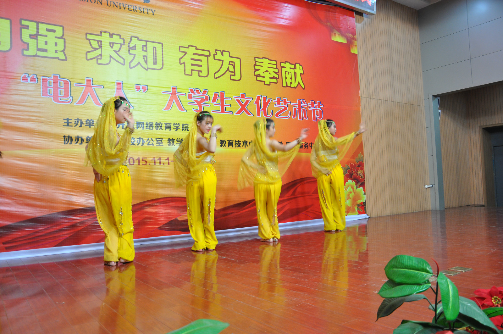DSC_9604.JPG DSC_9604.JPG